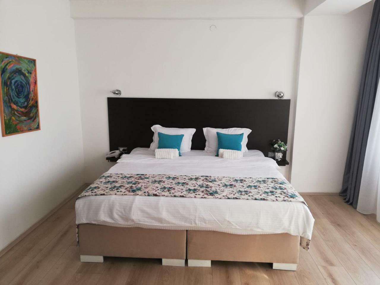 Atlas City Center Hotel Prilep Ngoại thất bức ảnh