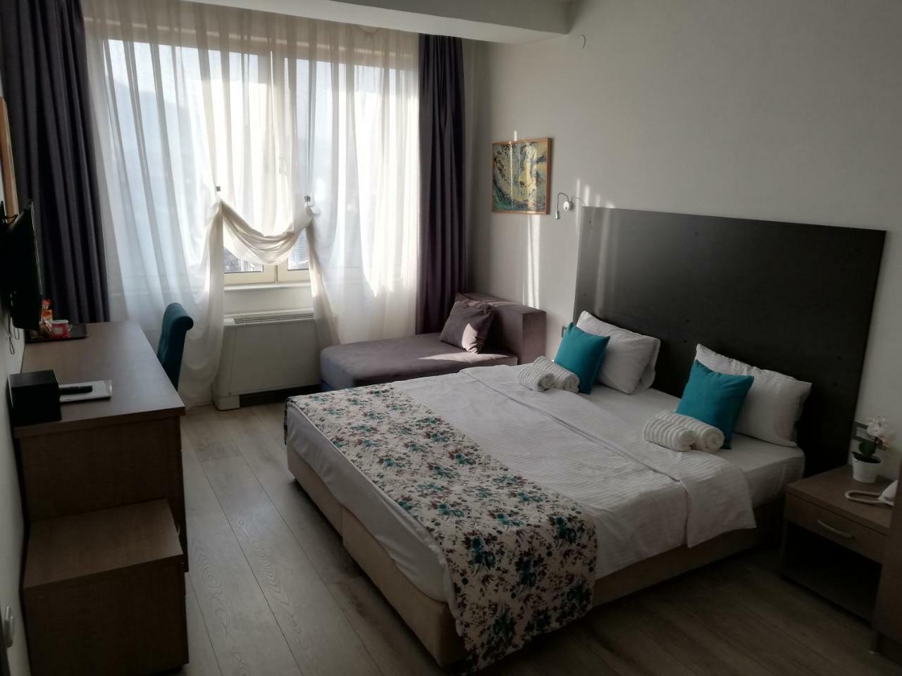 Atlas City Center Hotel Prilep Ngoại thất bức ảnh