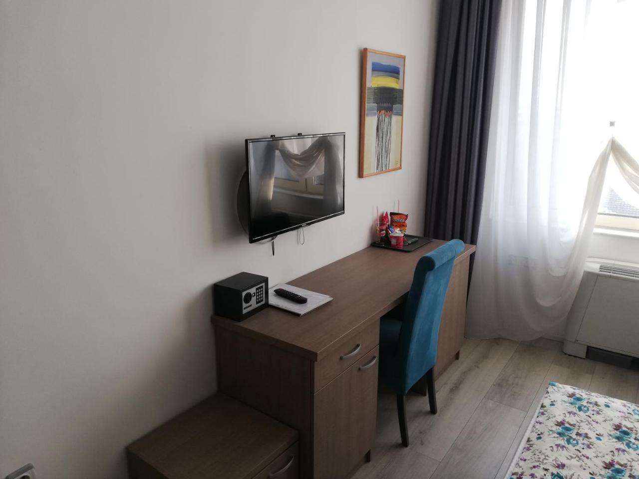 Atlas City Center Hotel Prilep Ngoại thất bức ảnh