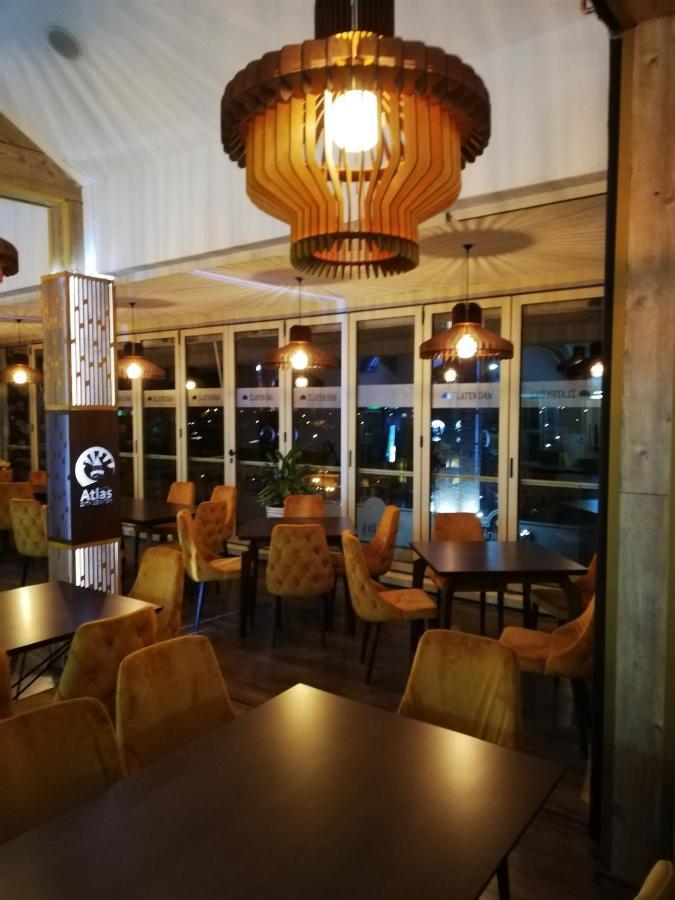 Atlas City Center Hotel Prilep Ngoại thất bức ảnh